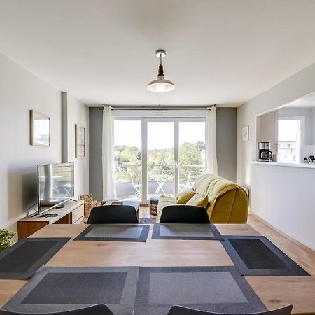 Chic Apart With Parking And Balcony Apartment Cergy Exterior foto