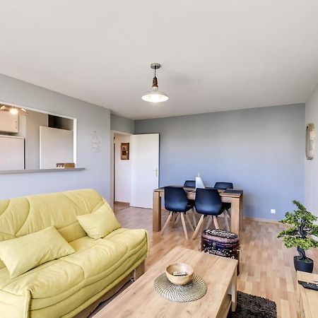 Chic Apart With Parking And Balcony Apartment Cergy Exterior foto