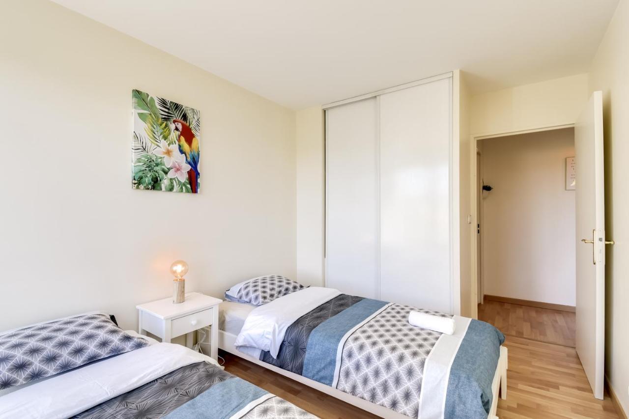 Chic Apart With Parking And Balcony Apartment Cergy Exterior foto